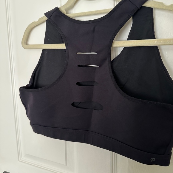 Peloton Sports Bra - Picture 4 of 5